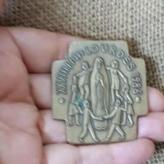 Medalla Lourdes 1986