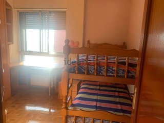 Piso en venta en Huerta del Rey en Valladolid