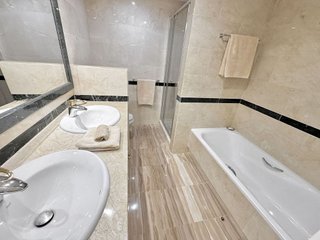 Piso en venta en Elviria en Marbella
