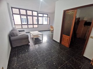 Piso en venta en Santa Catalina - Canteras en Palmas de Gran Canaria(Las)
