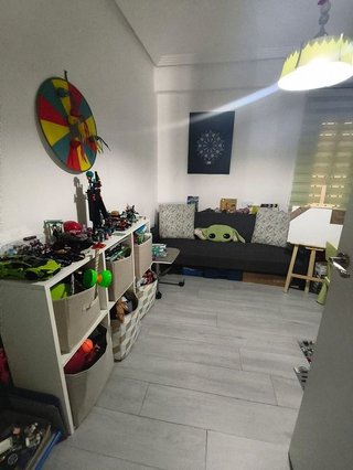 Piso en venta en Linares