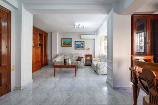 Piso en venta en Barrio Alto - San Félix - Oliveros - Altamira en Almería