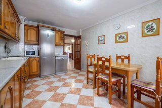 Piso en venta en Barrio Alto - San Félix - Oliveros - Altamira en Almería