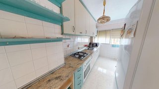 Piso en venta en Cuatrocientas Viviendas en Alicante