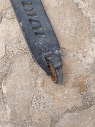 Patinete Scooter Trucos Negro