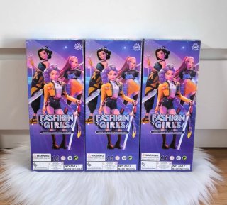 Conjunto 3 Bonecas K-Pop com acessórios NOVO