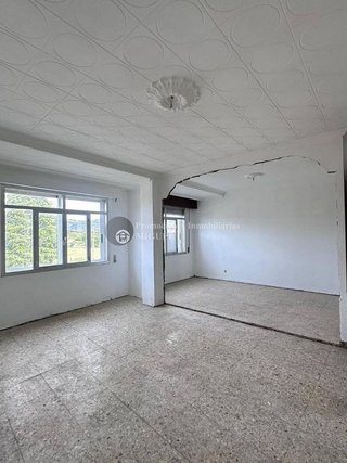 Chalet en venta en Verín