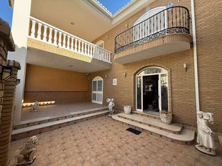 Casa en venta en Vilamarxant