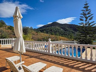 Chalet en venta en Alcalalí