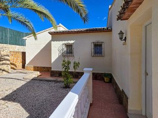 Chalet en venta en Alcalalí