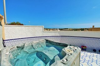 Chalet en venta en Campos de Golf - Villa Martin - Los Dolses en Orihuela