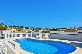 Chalet en venta en Campos de Golf - Villa Martin - Los Dolses en Orihuela
