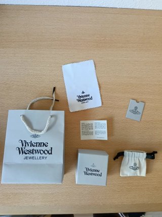 Colgante Vivienne Westwood Plata y Rosa