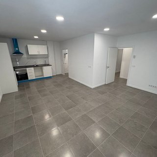 Piso en venta en Creu de Barberà en Sabadell
