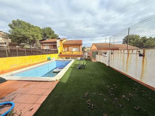 Casa adosada en venta en Segur de Calafell en Calafell