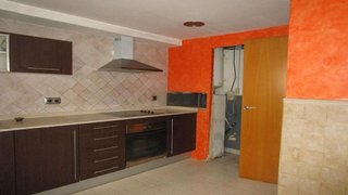 Piso en venta en Zona Mercat en Rubí
