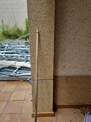 Rastrillo de jardín de metal