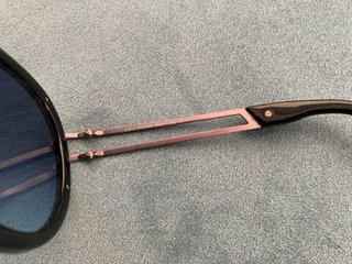 Montura gafas HOGAN retro negras y plateadas.