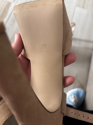 Zapatos de fiesta beige