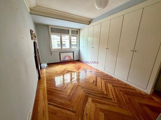 Piso en venta en Plaza España - Villa Pilar - Reyes Católicos - Vadillos en Burgos