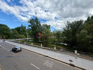 Piso en venta en Plaza España - Villa Pilar - Reyes Católicos - Vadillos en Burgos