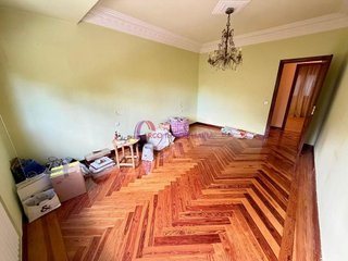 Piso en venta en Plaza España - Villa Pilar - Reyes Católicos - Vadillos en Burgos