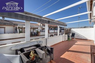 Ático en venta en Ogíjares
