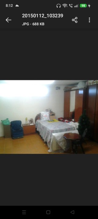 Cama individual con somier de láminas