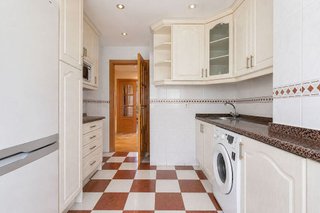 Piso en venta en Virgen del Cortijo - Manoteras en Madrid