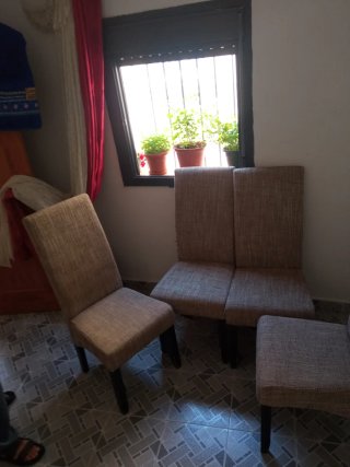 4 Sillas de madera