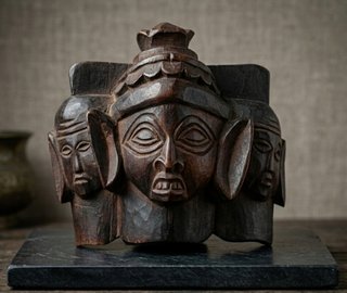 Scultura in Legno Intagliato