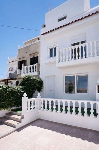 Casa adosada en venta en Playa de los Locos en Torrevieja