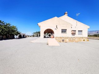 Casa rural en venta en Crevillent