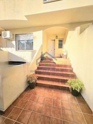 Casa adosada en venta en Ogíjares