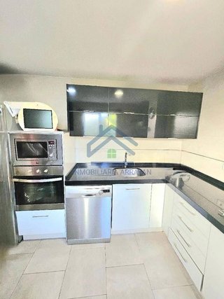 Casa adosada en venta en Ogíjares