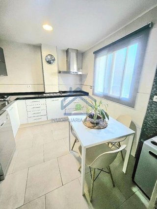 Casa adosada en venta en Ogíjares
