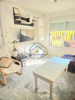 Casa adosada en venta en Ogíjares