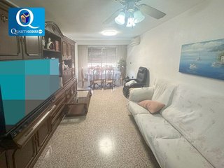 Piso en venta en Carolinas Altas en Alicante
