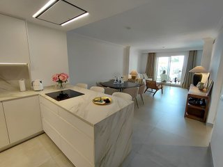 Piso en venta en Lomas de Marbella Club - Puente Romano en Marbella