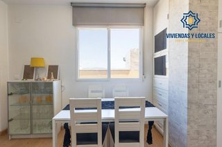 Ático en venta en Zona Ayuntamiento en Alhendín