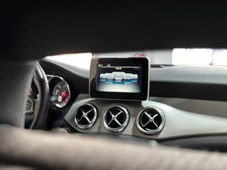 Mercedes-Benz GLA 200 2017