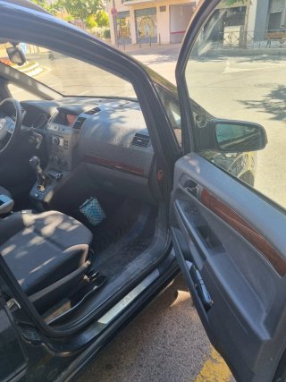 Opel Zafira 2005