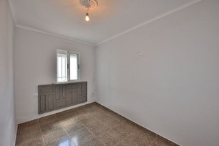 Casa adosada en venta en Olvera