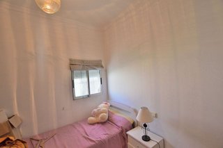 Casa adosada en venta en Olvera