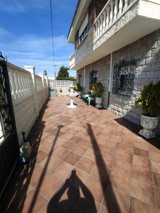 Chalet en venta en Trobajo del Camino en San Andrés del Rabanedo
