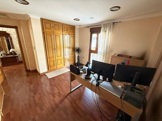 Casa adosada en venta en Martos