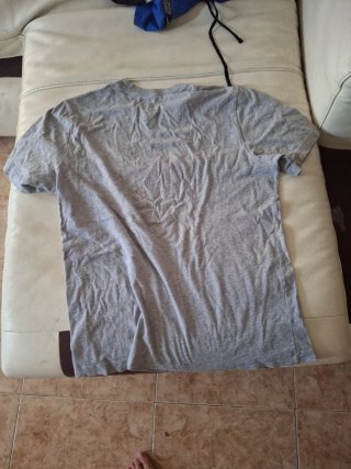 Camiseta Nike Gris