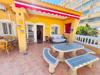 Casa adosada en venta en Torrelamata - La Mata en Torrevieja