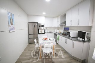 Casa adosada en venta en Tomelloso