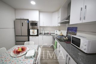 Casa adosada en venta en Tomelloso